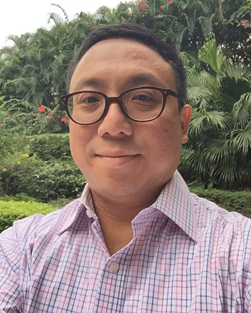 Dr Eddie Hui